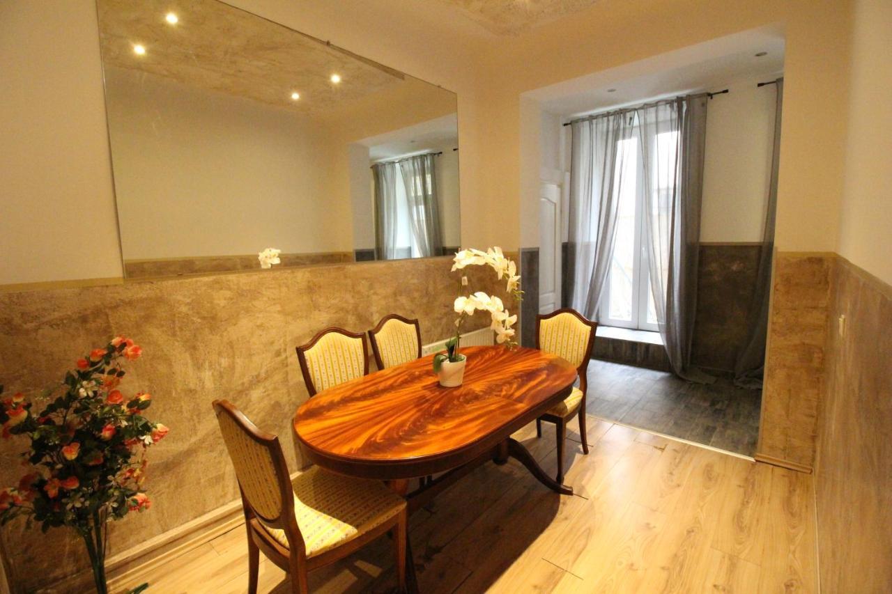 Private Triple Bedroom Rf1 Wien Ngoại thất bức ảnh