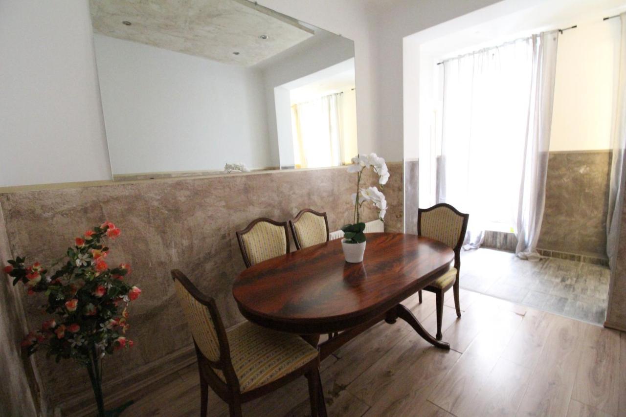 Private Triple Bedroom Rf1 Wien Ngoại thất bức ảnh